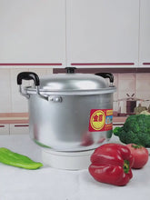 Load and play video in Gallery viewer, Aluminum pot old-fashioned gas
