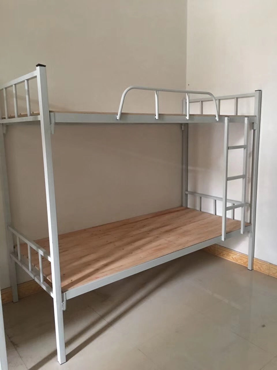 metal bunk bed good quality strong Weight 40KG more in stock Grey