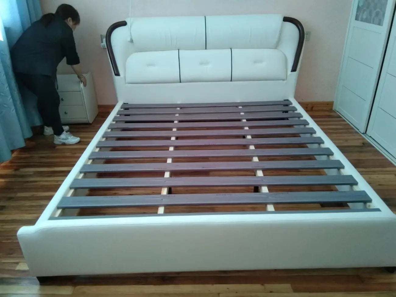 Leather Bed HY03