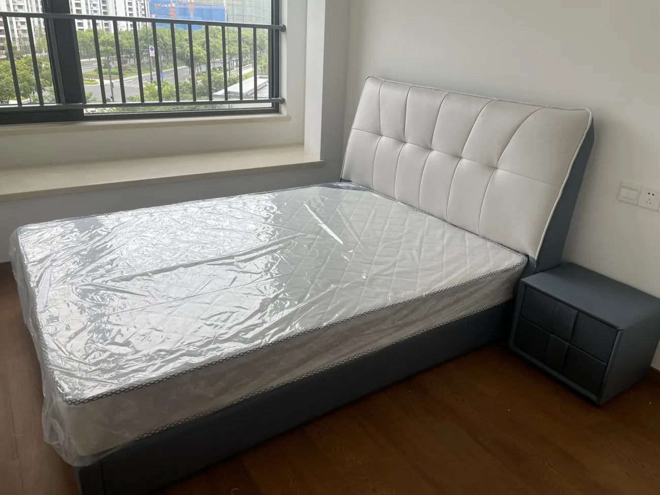 Leather Bed HY13